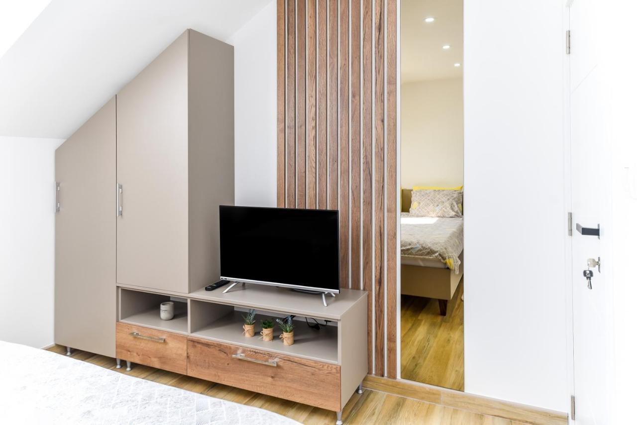 Harmonija Lux Apartment Vrdnik Luaran gambar